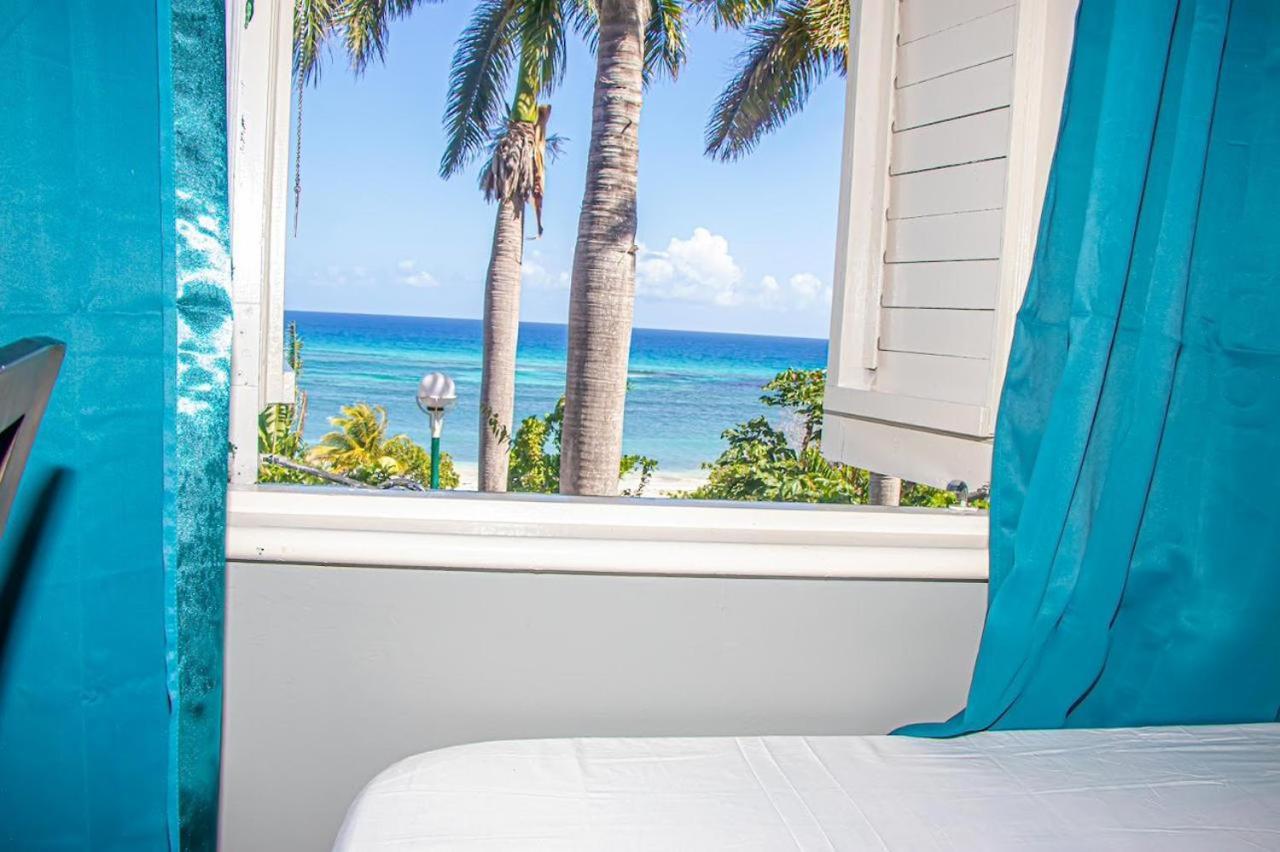 Malibu Ocean View Studio Apartment Montego Bay Luaran gambar